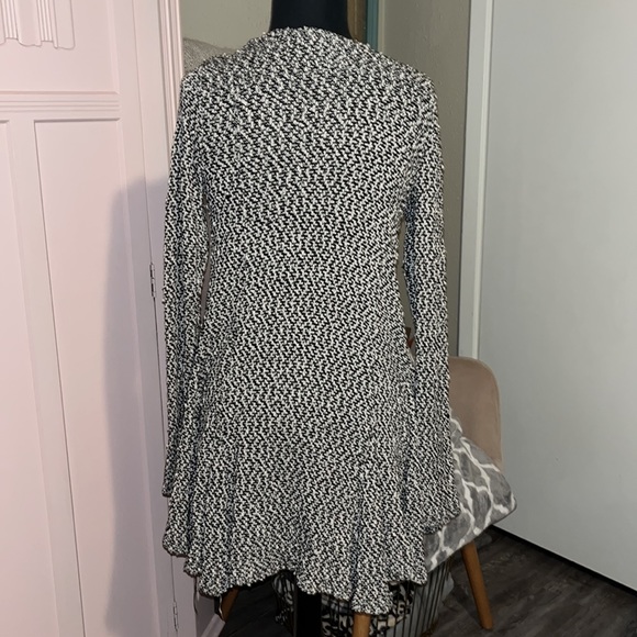 Forever 21 Cardigan - Picture 4 of 5